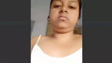 Desi Big boob Girl Pissing Video For Lover