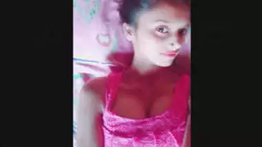 Beautiful Indian Cute Girl Pussy fingering While Bathing