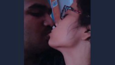 Desi lover kiss