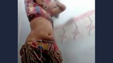 Desi village girl bath video