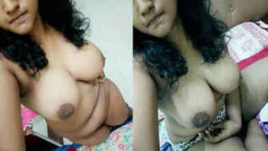 Married Indian girl with sexy nipples does XXX thing on webcam
