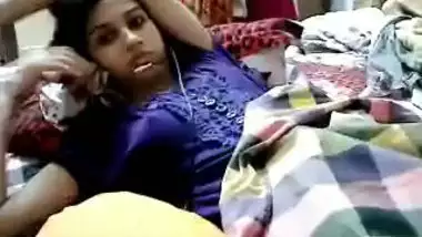 Punjabi amateur teen having webcam sex with her boyfriend.