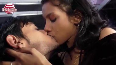 Indian Hot Girl Kissing