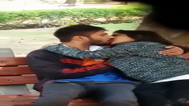 Bengaluru couple outdoor blowjob mms scandal leaked
