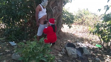 Fucking Hot Aunt Outdoor First time Christmas Santa Claus
