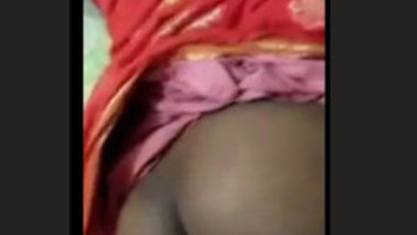 Desi Wife Ass Captured By husband while She is busy With Laptop