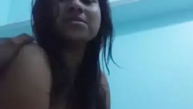 Sexy Sri Lankan wife Blowjob