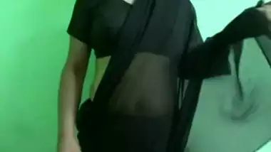 Bangalore Wexy Wife Stripping Saree.