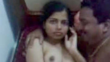 Indian lucknow babe sex light off karo na please