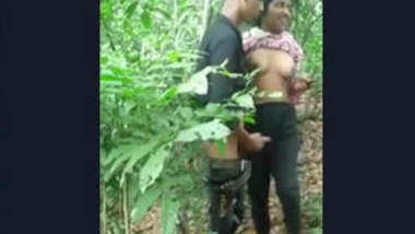 Desi Village Girl Fucking With Young Boy In jungle