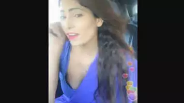 Sexy Babe Nikita Soni Yummy Cleavage and Hot Navel Show In Car