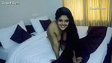 Exclusive- Sexy Mallu Girl Nude Video Capture By Lover