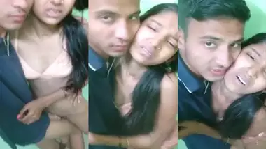 Sexy college girl Desi virgin pussy fingering