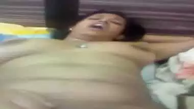 Hardcore desi sex video of sexy Indian college girlfriend