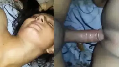 Horny Indian XXX girl tasting her boyfriend’s big dick on cam MMS