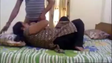 Mallu aunty xxx movie scene with spouse ally in her home