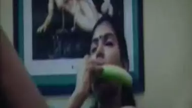 Bengaluru bhabhi gets caught masturbating and has sex with devar