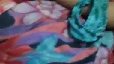 Mature Desi XXX wife captured nude before sex MMS video