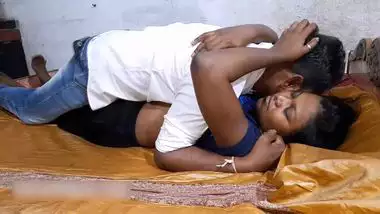 Pretty Indian wife have a hot XXX sex with her husband MMS