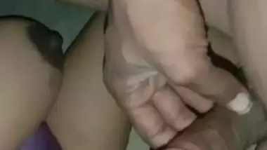 Cute Desi wife blows hubby's XXX boner and enjoys her nipples sucked