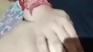 Newly wed bhabi showing boobs to her ex