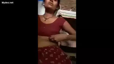village bhabhi showing boobs pussy