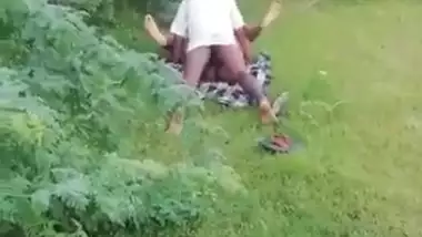 Mature couple caught fucking outdoor