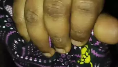 Married bhabhi making cum to hubby