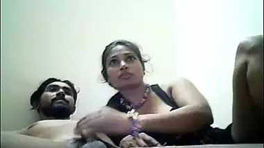 A young Tamil couple fucks on a live webcam