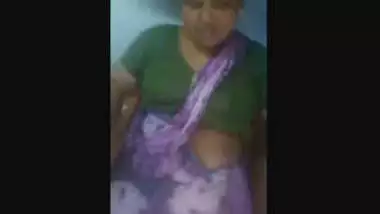 Sexy Tamil Aunty Show Play
