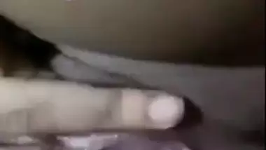 Desi sexy Girl Showing Pussy