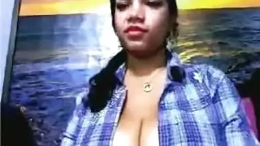 Big boobs Gheeta bhabi cam show.