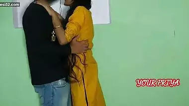 Sexy Bhabi Blowjob And Ridding Dick