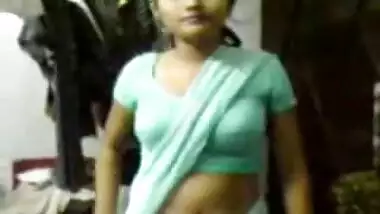 Horny Indian wife in saree striptease at home.