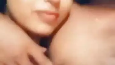 Bangladeshi girl naughty topless romance with her bf during his sleep