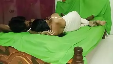 Telugu house housewife hardcore sex in...