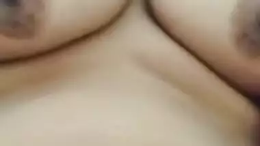 Indian woman showing her boobs and pussy