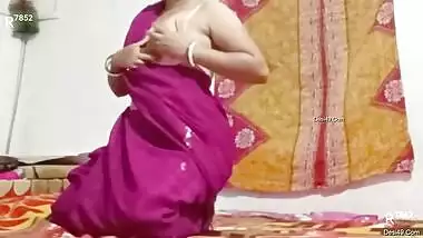 Desi Bhabhi Blowjob And Fucked