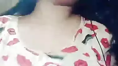 Big boob girl shows her boobs on a video call sex