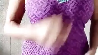 Beautiful desi girl showing her big boobs on selfie camera part-6