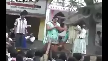 Local Indian girls from Andhra Pradesh dancing vulgar on stage video