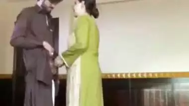Pakistani cheat slut-wife illicit sex with friend of hubby caught on spy cam