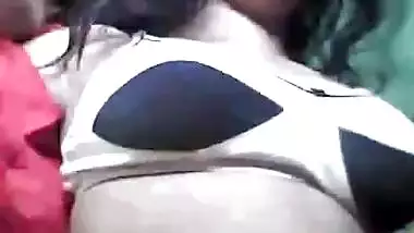 Sexy Bhabi Showing Her Boobs and Fingering