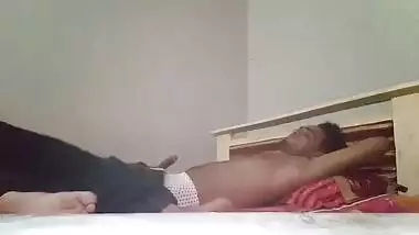 Desi guy sucking boobs of his neighbor bhabhi