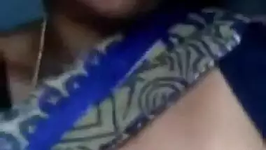 Hot Tamil Bhabhi Showing Boobs And Hairy Pussy