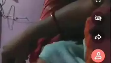 Big boob Bhabi Teasing On Live
