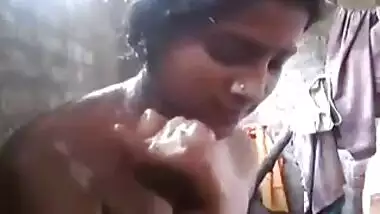 Indian Hot Girl Nude 2 Videos Part 2