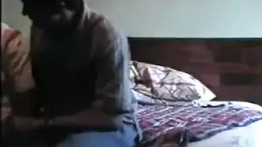 Sex scandal of hot bangla boudi with bf