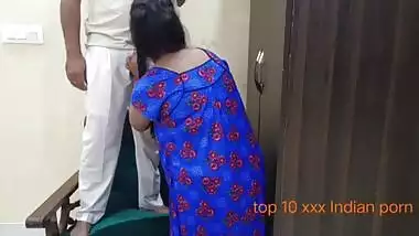 INDIAN Bhabhi XXX pussy and ass fuck with electrician in clear hindi audio |