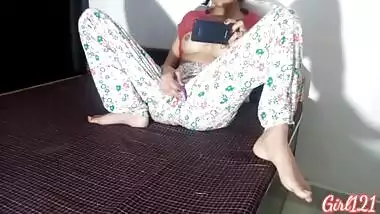 Indian Desi real sister caught masturbating